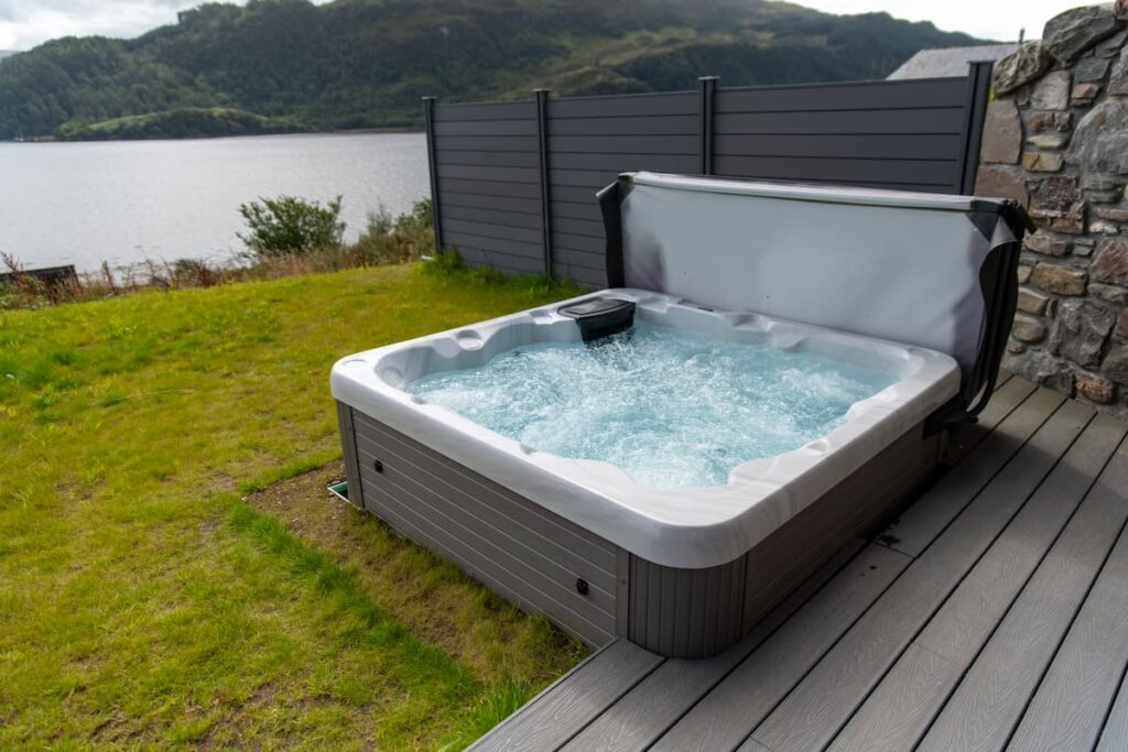 Do a Jacuzzi Have a Heaters