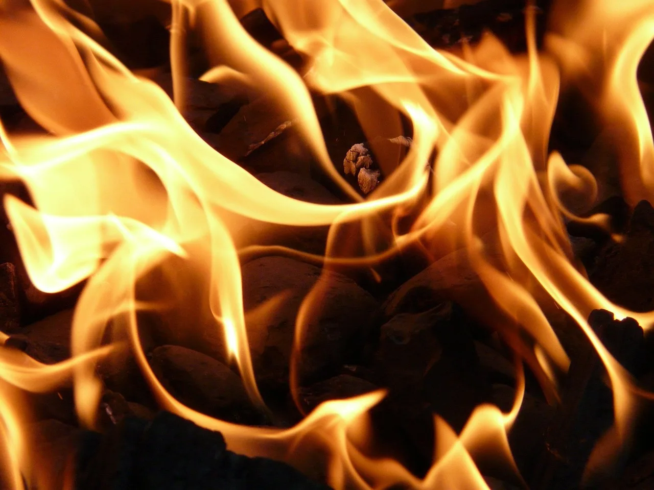 Combustion heaters and indoor use